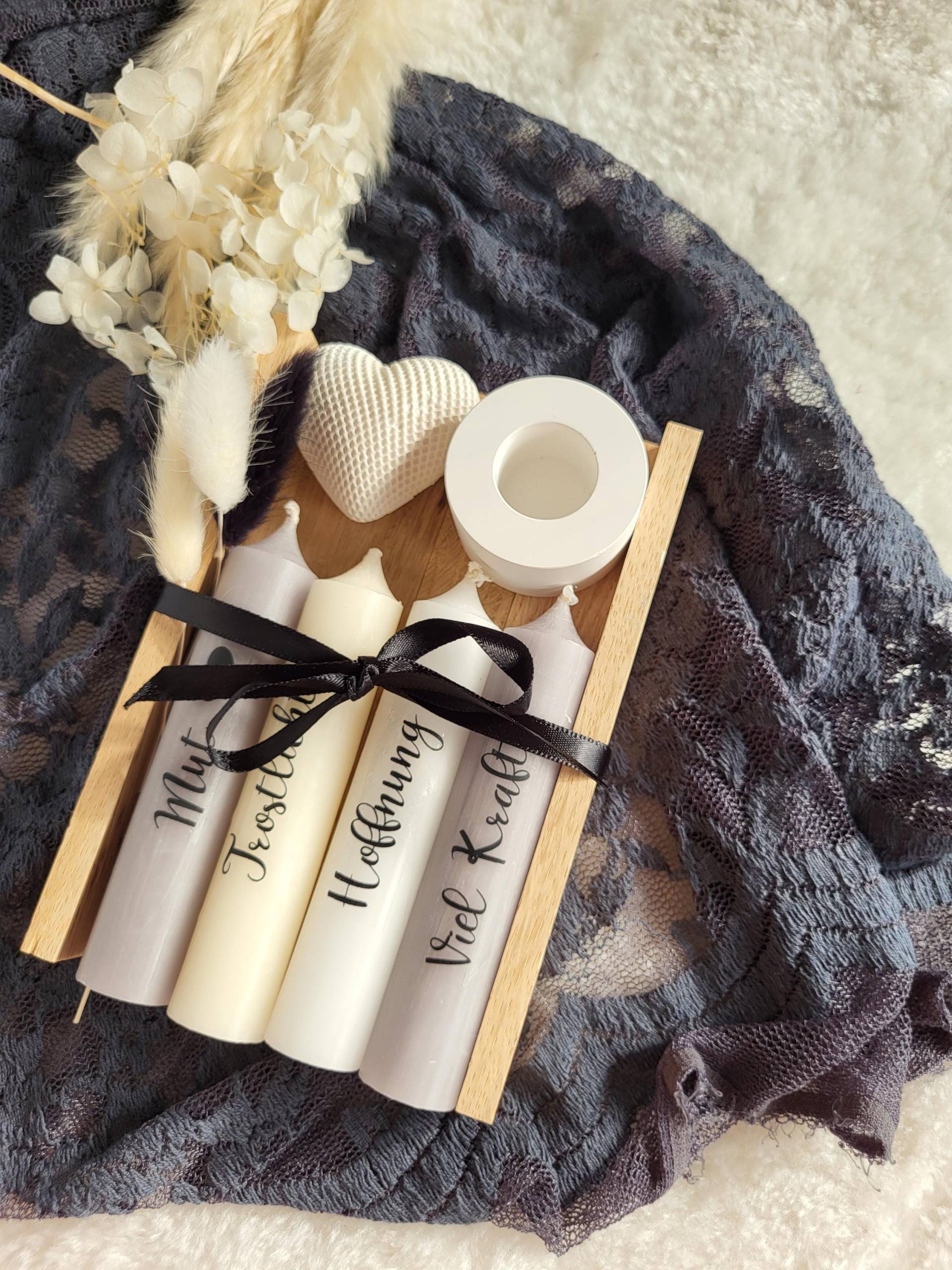 Trauerkerzen | Nimm Dir Was Du Brauchst Trauergeschenk Erinnerungslicht Beerdigung Beileid Anteilnahme Trostlicht Mitbringsel von Etsy - PinkysWelt