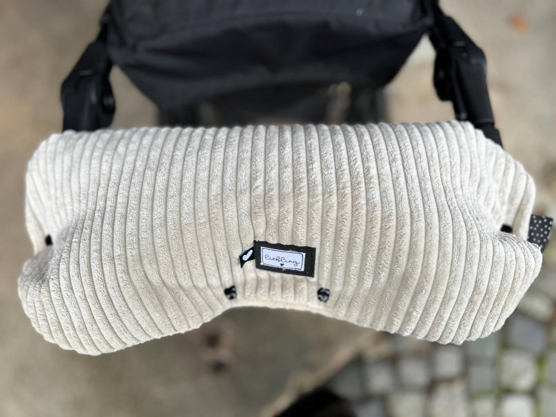 Sofort Lieferbar Breitcord Kinderwagenmuff, Handmuff, Muff Baby, Kinderwagenmuff Cord, Geschenk Zur Geburt, Kord von Etsy - PomiPomiShop