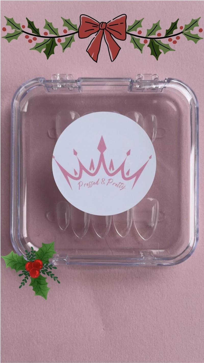 Christmas Mystery Press-On-Nails Set von Etsy - PressedPrettyByElla