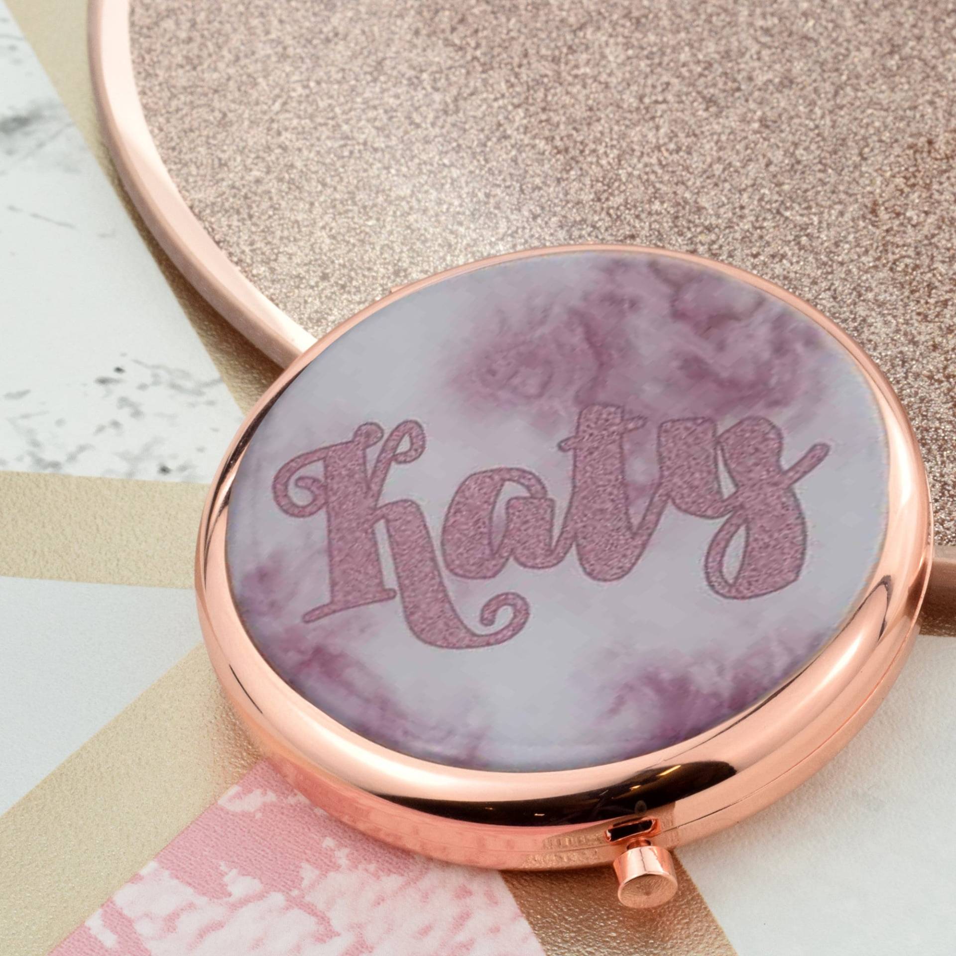 Rosé Vergoldeter Handtaschenspiegel Mit Personalisiertem Namensdesign Rosé Vergoldeter Handtaschenspiegel Mit Personalisiertem Namensdesign von Etsy - PrestigeGiftware