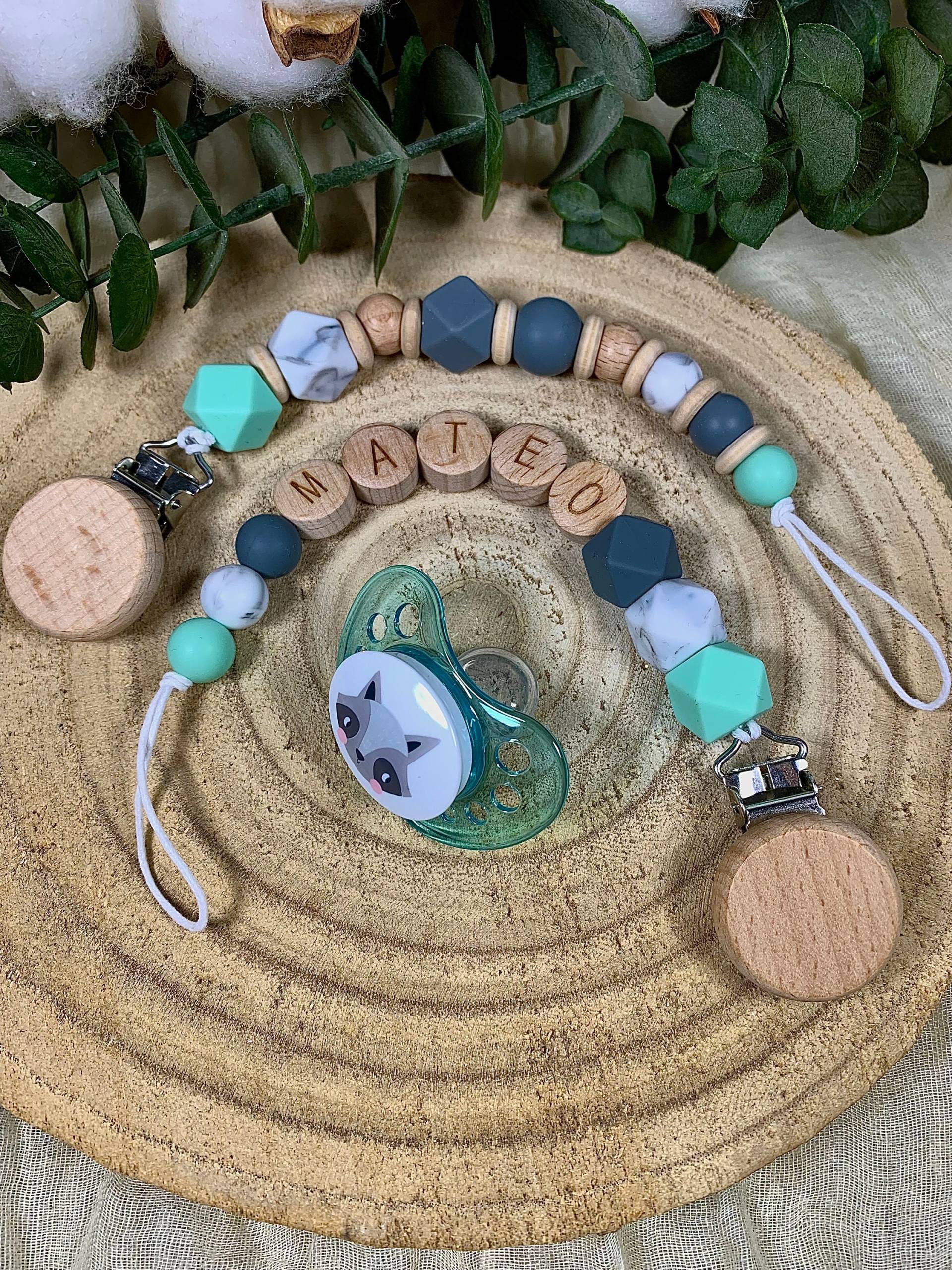Handgemachte Schnullerkette Blau/Türkis/Weiß | Mit Und Ohne Namen Individuell, Personalisierbar Ein Echtes Unikat von Etsy - PrettyThingSB