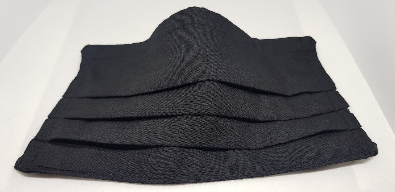 Handgefertigte Gesichtsmaske, Wiederverwendbar, Zweilagig, Baumwolle Mit Nasenbügel - Einfarbig Schwarz Handgefertigte Gesichtsmaske, Wiederverwendbar, Zweilagig, Baumwolle Mit Nasenbügel - Einfarbig Schwarz von Etsy - ProudIdeas