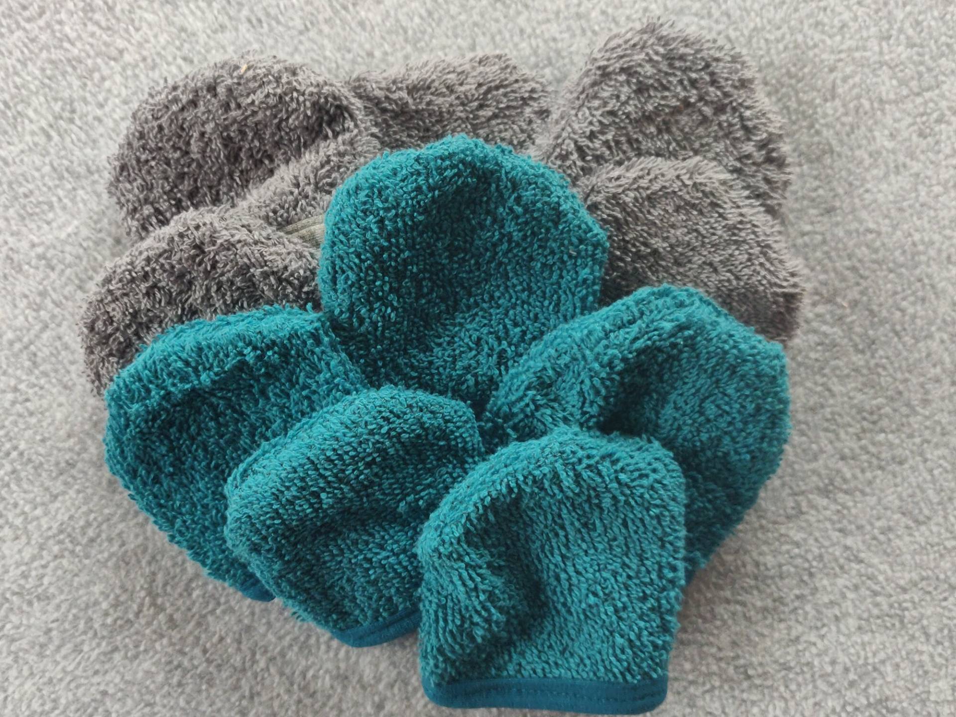 Waschbare Wattepads Grau & Petrol - Set À 10 Stück | Mini-Waschlappen, Frottee, Handgefertigt Waschbare Wattepads Grau & Petrol - Set À 10 Stück | Mini-Waschlappen, Frottee, Handgefertigt von Etsy - Pukkiez
