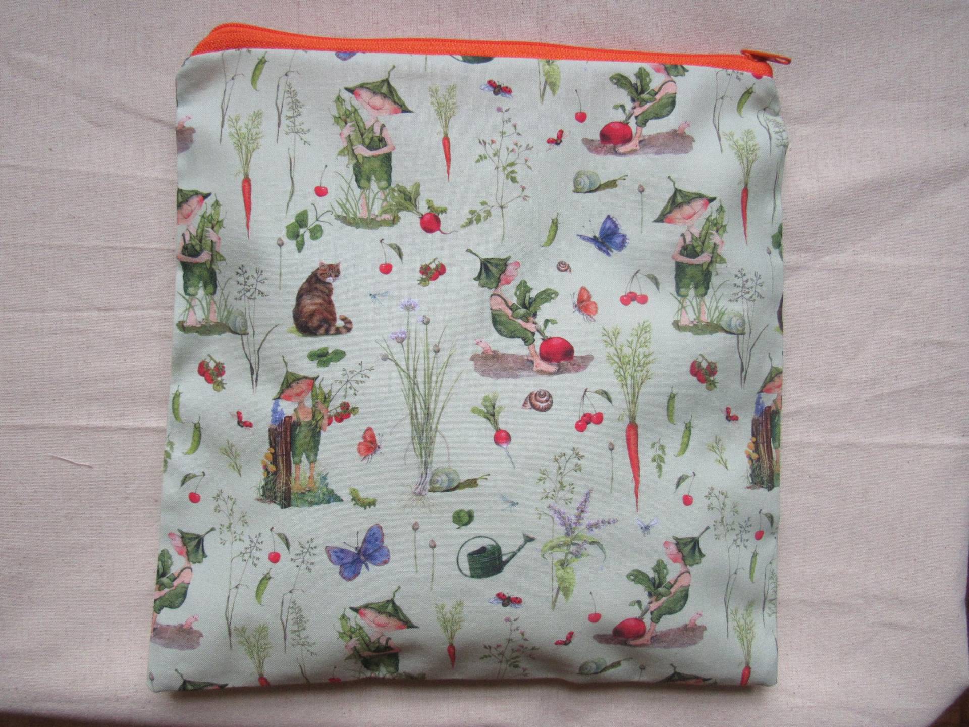 Giesbert Kräuterkissen, Einschlafkissen, Entspannung, Waldorf Giesbert Kräuterkissen, Einschlafkissen, Entspannung, Waldorf von Etsy - Puppenprofi