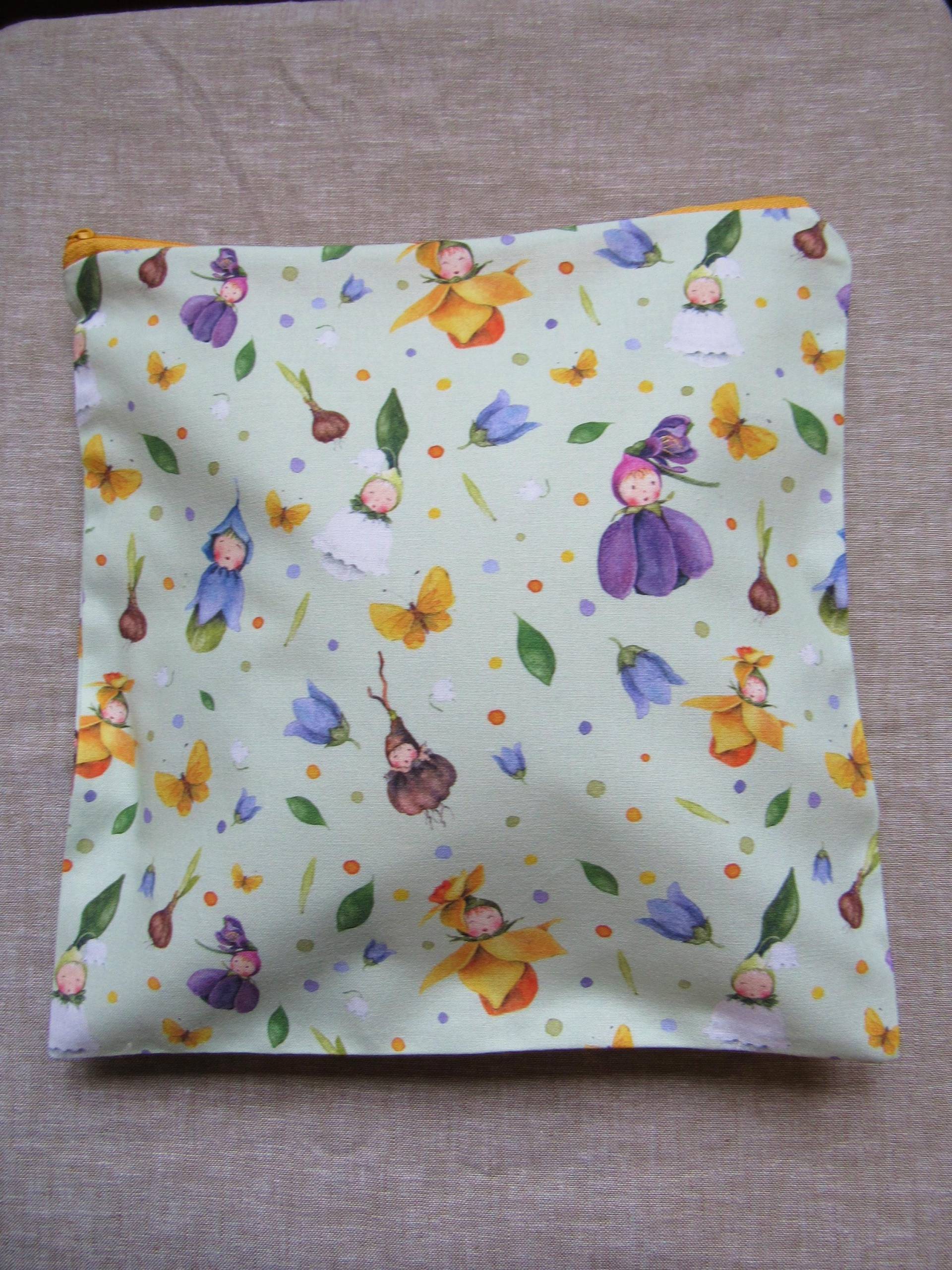 Waldorf Kräuterkissen Frühling, Blumen, Ostern Waldorf Kräuterkissen Frühling, Blumen, Ostern von Etsy - Puppenprofi