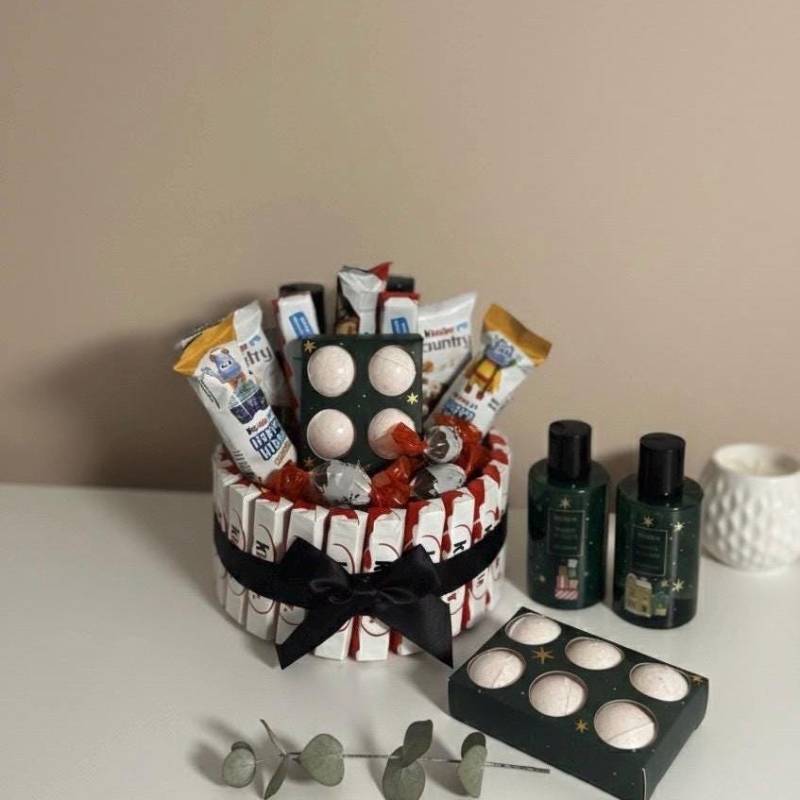 Douglas Badeset Geschenkbox & Süßigkeiten | Wellness Geschenk Für Frauen, Weihnachten, Valentinstag, Rosa Geschenk, Monch von Etsy - PureCard