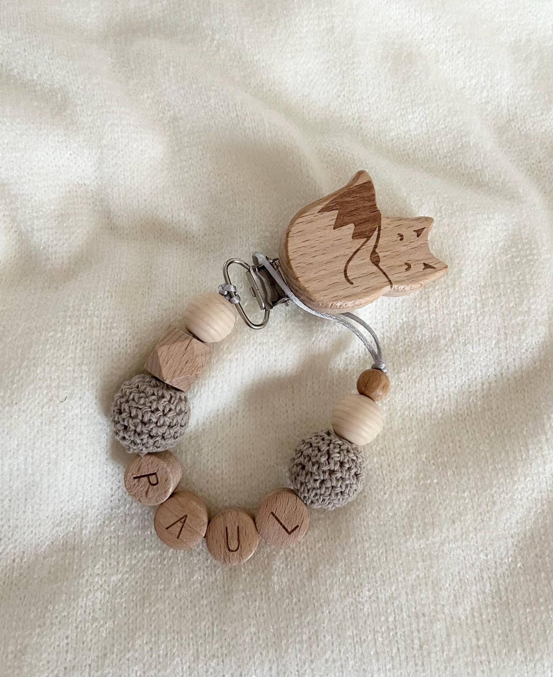 Schnullerkette Mit Namen Fuchs | Verschiedene Clips Personalisierte Babygeschenke Holz & Silikon Geschenk Zur Geburt Oder Taufe Schnullerkette Mit Namen Fuchs | Verschiedene Clips Personalisierte Babygeschenke Holz & Silikon Geschenk Zur Geburt Oder Taufe von Etsy - PureDesignBabyHerz