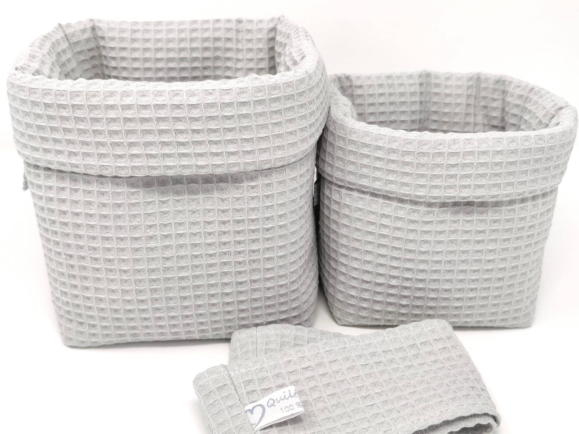 Ab 14, 95 Euro, "Uni Hellgrau Waffelpique Utensilos" Stoffkörbe, Set-Wahl, Einzelwahl, Aufbewahrung, Wickeltisch, Grau, Organizer Ab 14, 95 Euro, "Uni Hellgrau Waffelpique Utensilos" Stoffkörbe, Set-Wahl, Einzelwahl, Aufbewahrung, Wickeltisch, Grau, Organizer von Etsy - QuiltCottageLove
