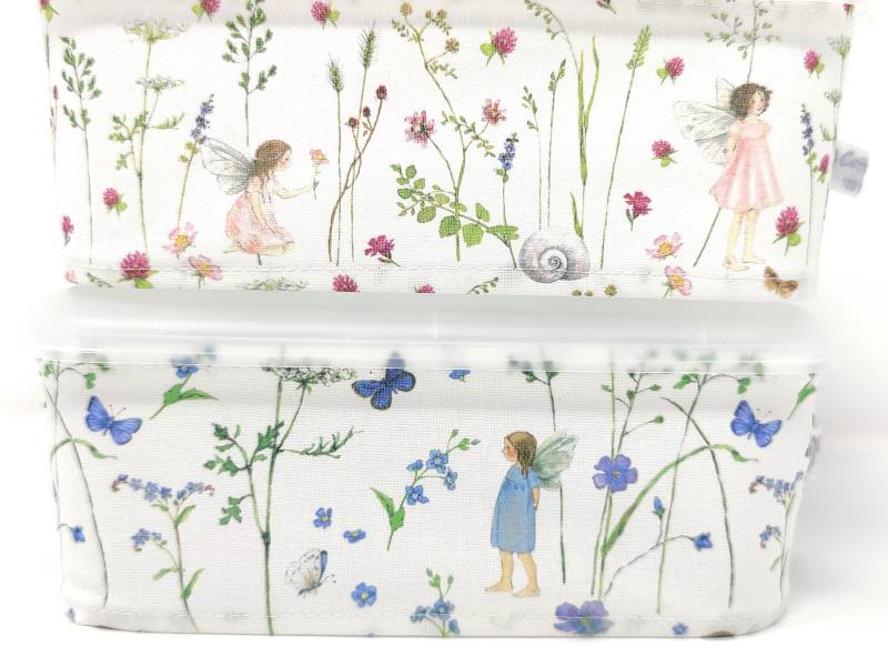Feuchttücherbox Bezug Elfengarten Rosa/Blau, Märchen, Feen, Ranken, Wald, Schmetterlinge von Etsy - QuiltCottageLove