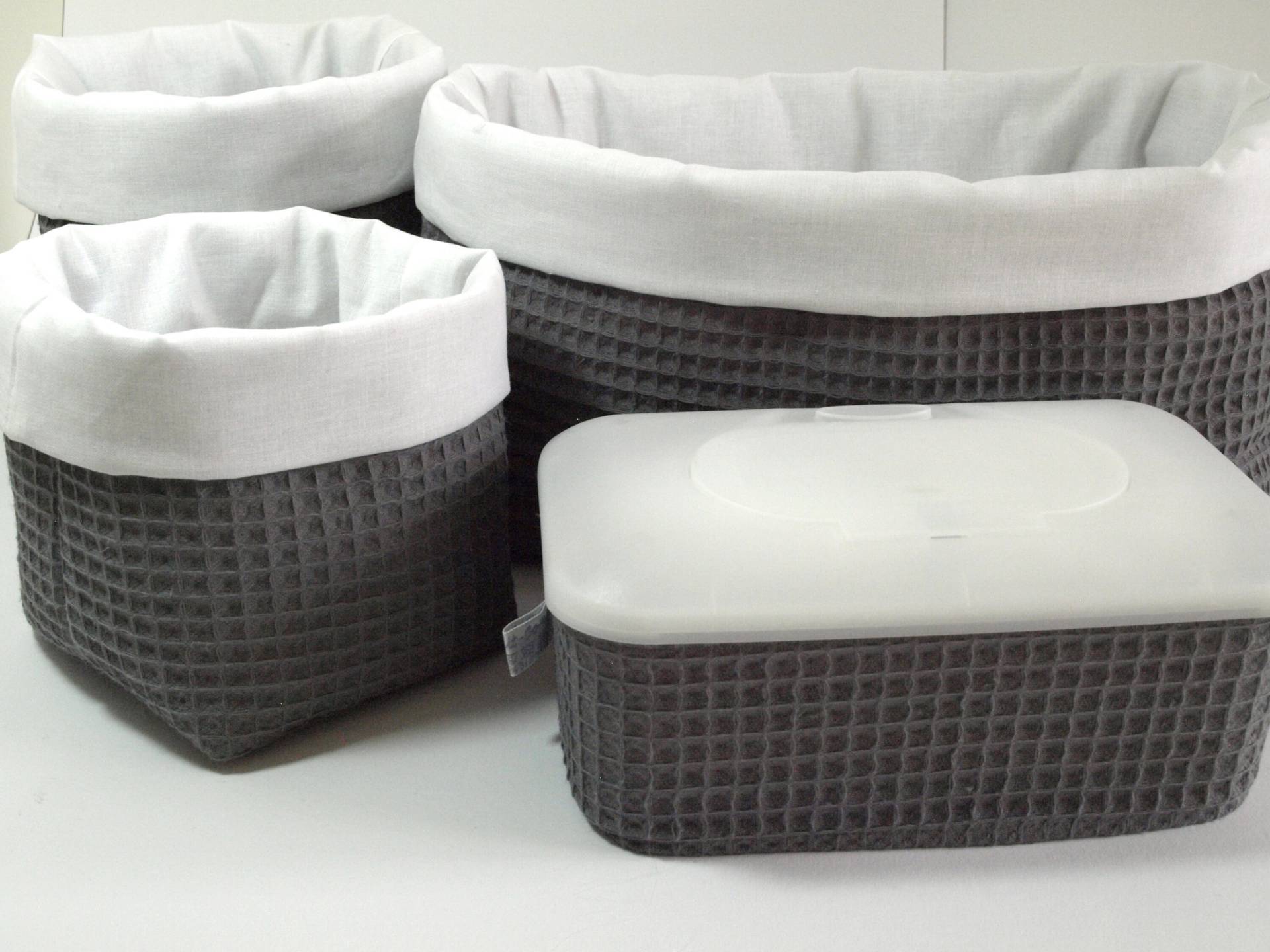 xl-Set(4Tlg Utensilos & Feuchttücherbox Bezug, Waffelpique Farbwahl, Stoffkorb, Stoffkörbe, Utensilo, Organizer xl-Set(4Tlg Utensilos & Feuchttücherbox Bezug, Waffelpique Farbwahl, Stoffkorb, Stoffkörbe, Utensilo, Organizer von Etsy - QuiltCottageLove