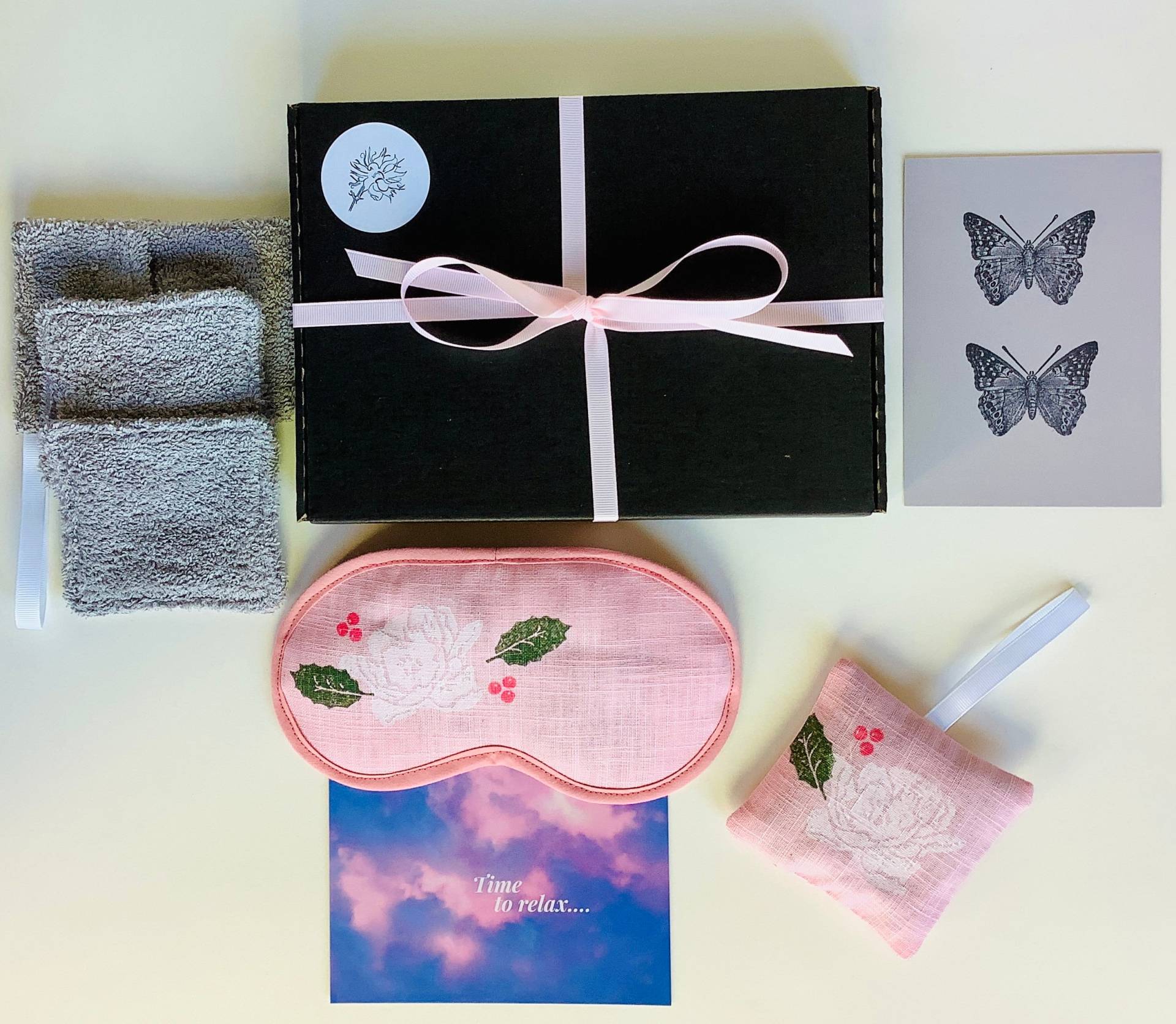 Spa-Geschenk-Set | Lavendel Spa Entspannung Geschenkbox Mamas Self-Care-Geschenkbox Für Sie Lavendel-Selfcare-Geschenkbox Spa-Geschenk-Set | Lavendel Spa Entspannung Geschenkbox Mamas Self-Care-Geschenkbox Für Sie Lavendel-Selfcare-Geschenkbox von Etsy - RAINAATELIER