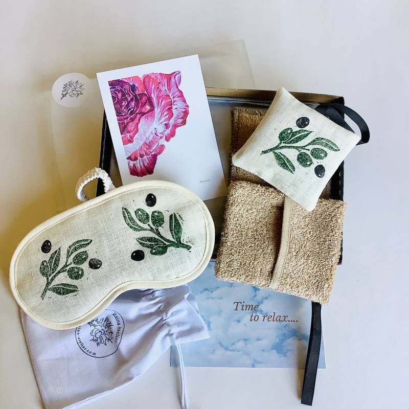 Spa-Geschenk-Set | Lavendel Spa Entspannung Geschenkbox Mamas Self-Care-Geschenkbox Für Sie Lavendel-Selfcare-Geschenkbox von Etsy - RAINAATELIER