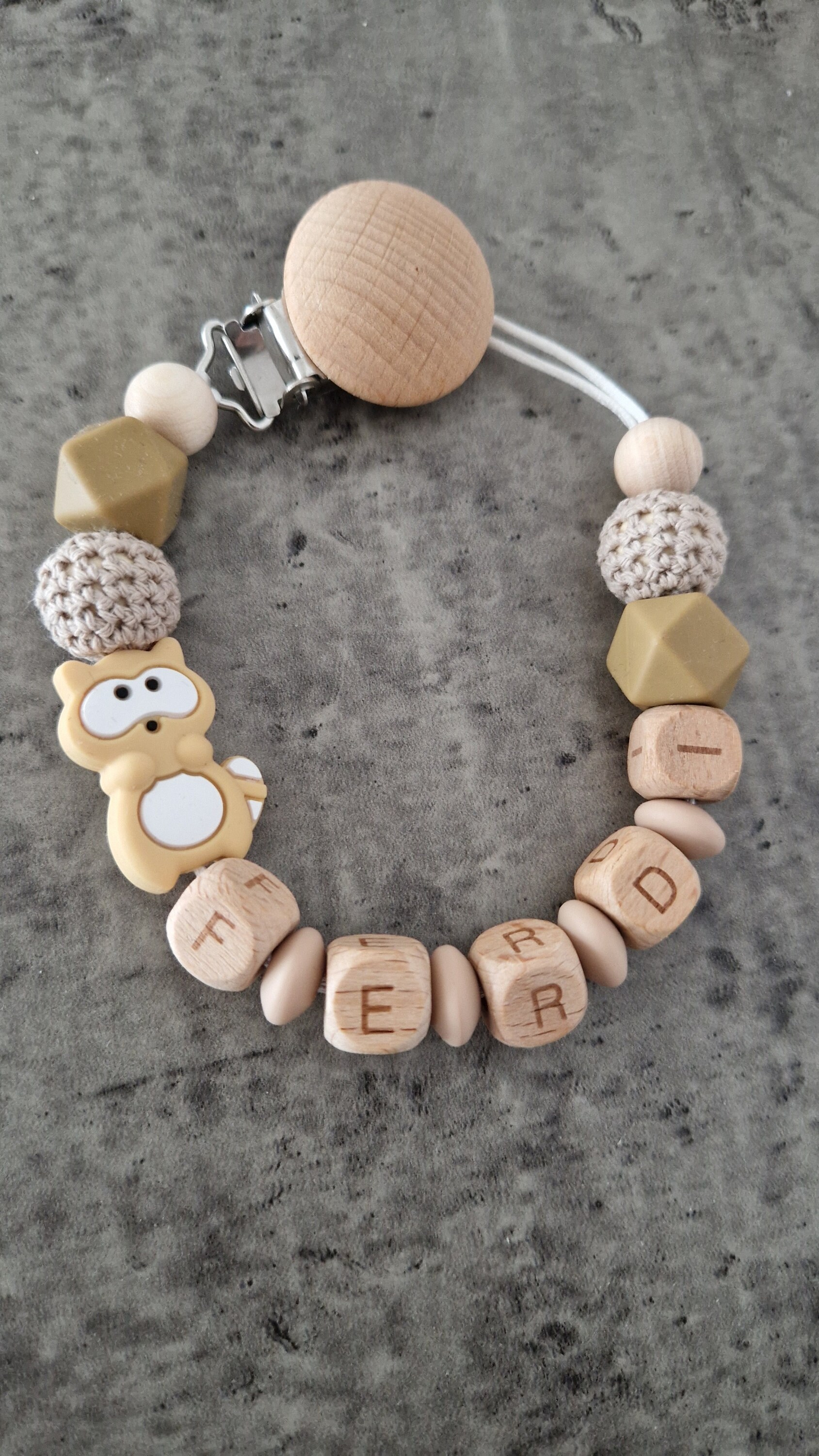 Personalisierte Schnullerkette| Aus Silikon Und Holz|Bpa Frei|Schadstofffrei| Aus Echtem Holz |Baby Geschenk| Geburt| Werdende Eltern|Beige Personalisierte Schnullerkette| Aus Silikon Und Holz|Bpa Frei|Schadstofffrei| Aus Echtem Holz |Baby Geschenk| Geburt| Werdende Eltern|Beige von Etsy - RGdesignn