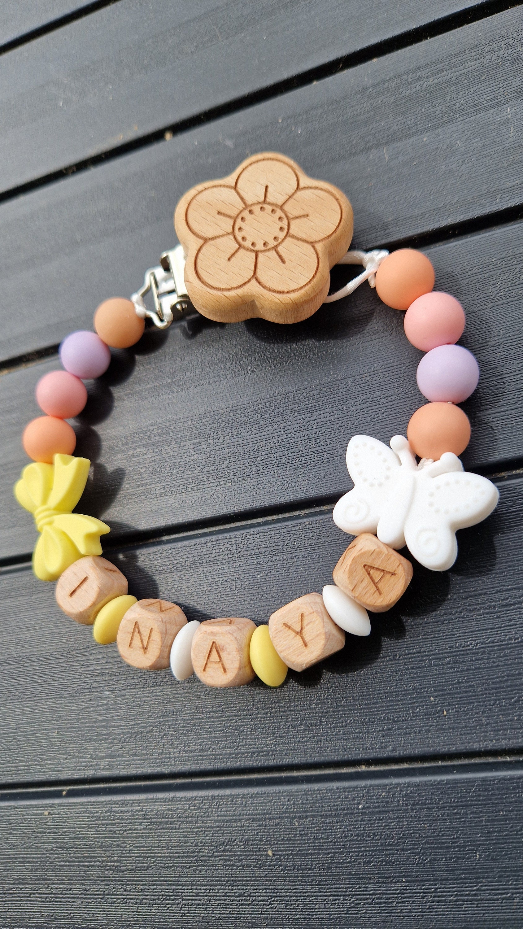Personalisierte Schnullerkette| Aus Silikon Und Holz|Bpa Frei|Schadstofffrei| Aus Echtem Holz |Baby Geschenk| Geburt| Werdende Eltern| Liebe Personalisierte Schnullerkette| Aus Silikon Und Holz|Bpa Frei|Schadstofffrei| Aus Echtem Holz |Baby Geschenk| Geburt| Werdende Eltern| Liebe von Etsy - RGdesignn