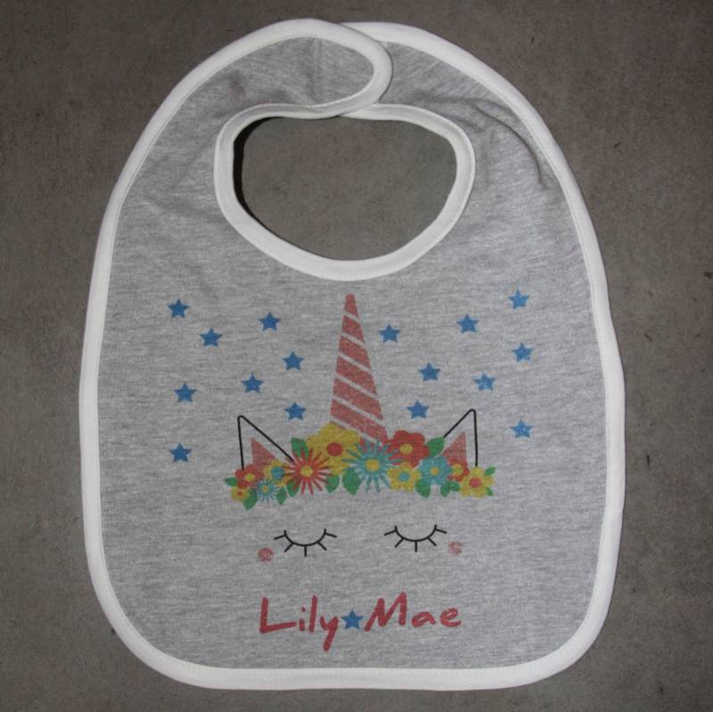 Personalisierte Einhorn Baby Lätzchen von Etsy - RH2Creations