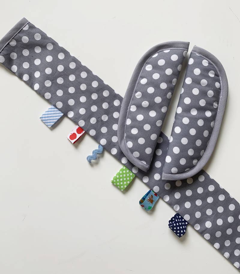 Kinderwagen Gurtschoner Gurtpolster + Bügelschoner Polka Dots von Etsy - Rafetti
