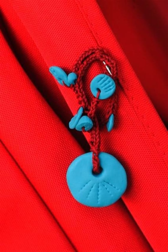 Hamsa Baby Shower Deko Brosche Anstecknadel Anhänger Für Glück Hängen Sie Es An Einer Tasche, Kinderwagen Oder Kinderbett von Etsy - RedBracelet
