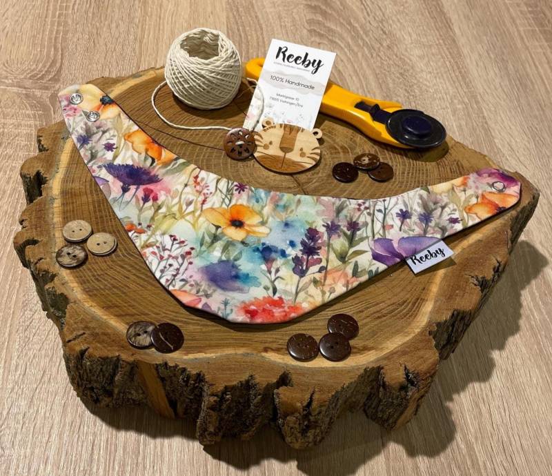Lätzchen | Colorful Field Baby Dreieckstuch 0 - 5 Jahre von Etsy - ReebyStore