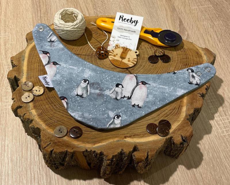 Lätzchen | Familie Penguins Baby Dreieckstuch 0 - 5 Jahre von Etsy - ReebyStore