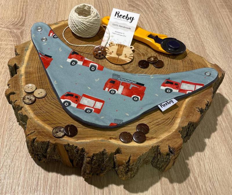 Lätzchen | Löschangriff Baby Dreieckstuch 0 - 5 Jahre von Etsy - ReebyStore