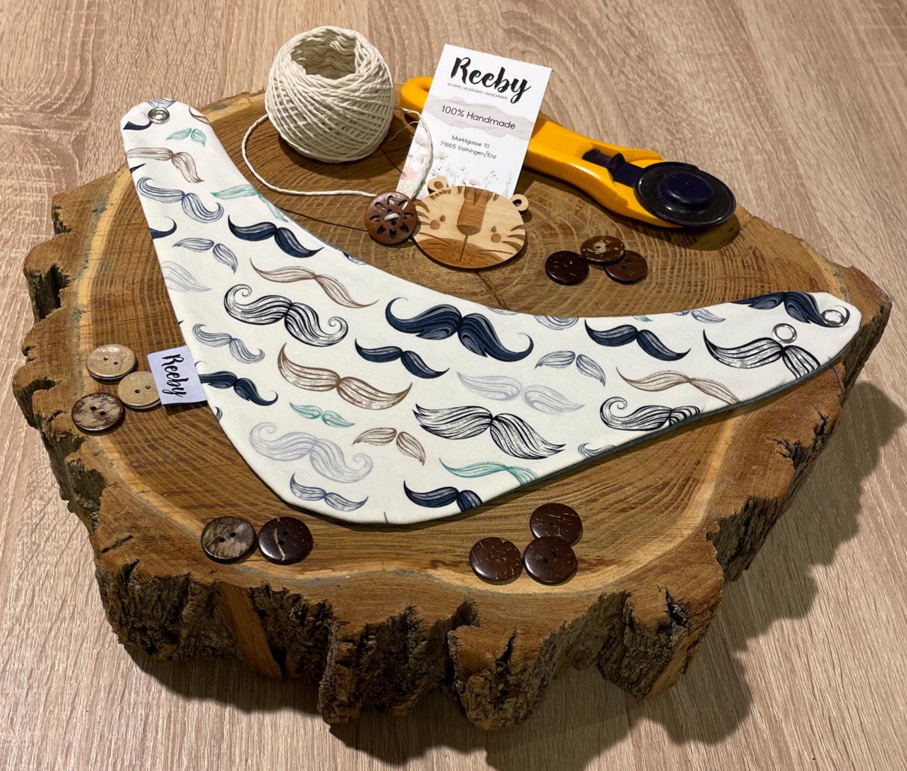 Lätzchen | Mustache Baby Dreieckstuch 0 - 5 Jahre Lätzchen | Mustache Baby Dreieckstuch 0 - 5 Jahre von Etsy - ReebyStore