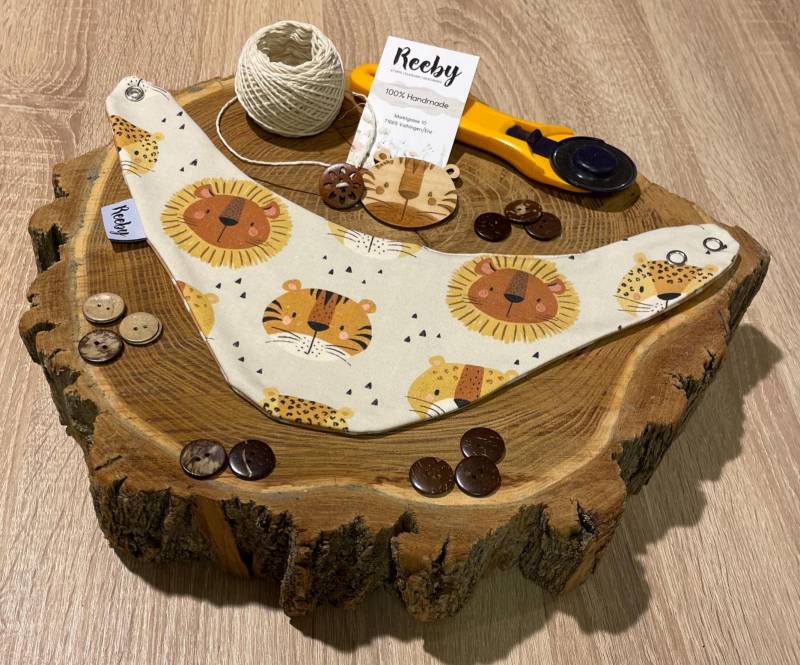 Lätzchen | Wilde Freunde Baby Dreieckstuch 0 - 5 Jahre von Etsy - ReebyStore