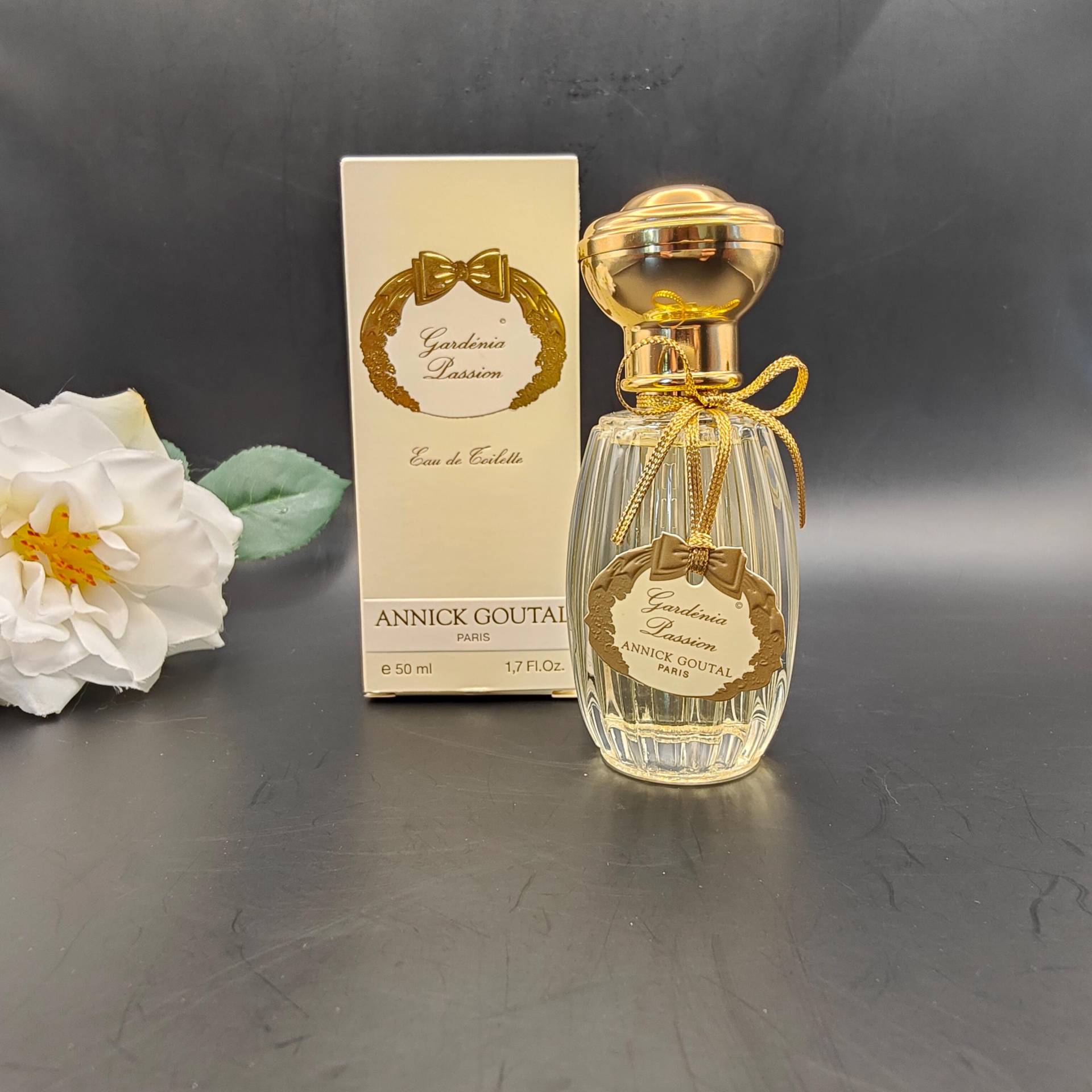 Annick Goutal Gardenia Passion | 1989 - 50Ml Eau De Toilette Spray Vintage Flasche Aus Den 2000Er Jahren Parfüm Für Damen Annick Goutal Gardenia Passion | 1989 - 50Ml Eau De Toilette Spray Vintage Flasche Aus Den 2000Er Jahren Parfüm Für Damen von Etsy - ReginasPerfume