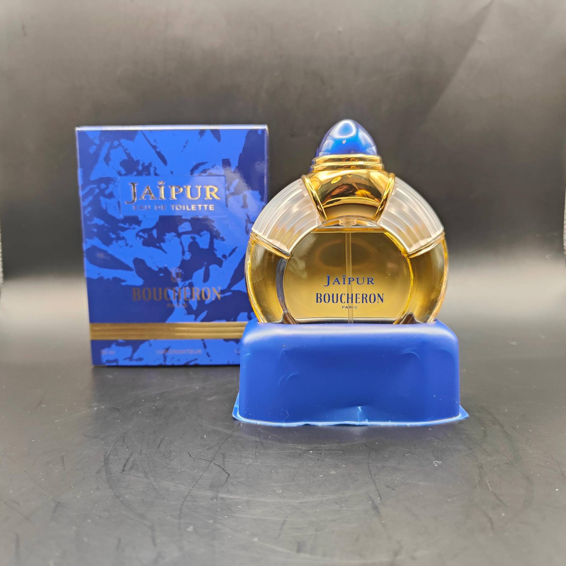 Boucheron Jaipur | 1994 - 50 Ml Eau De Toilette Spray Damenparfüm Vintage-Flasche Aus Den 1990Er Jahren Boucheron Jaipur | 1994 - 50 Ml Eau De Toilette Spray Damenparfüm Vintage-Flasche Aus Den 1990Er Jahren von Etsy - ReginasPerfume