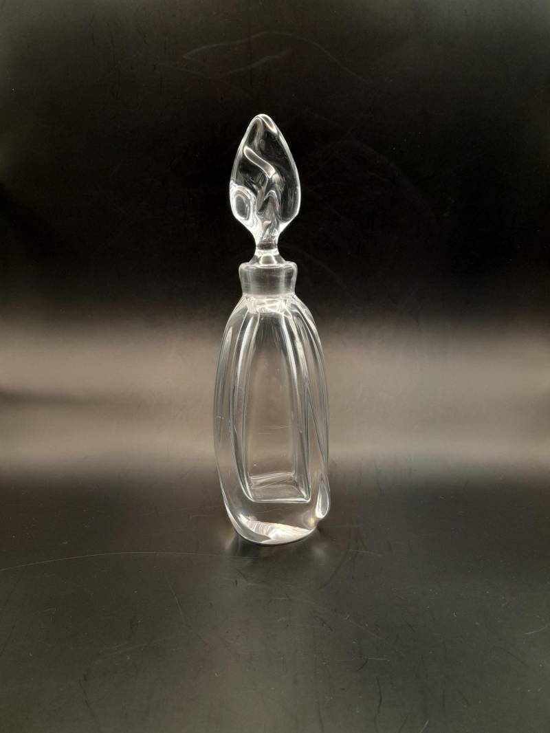 Daum - Antike Parfümflasche/Kristallflasche Vintage Kristall Sammlerstück Daum - Antike Parfümflasche/Kristallflasche Vintage Kristall Sammlerstück von Etsy - ReginasPerfume