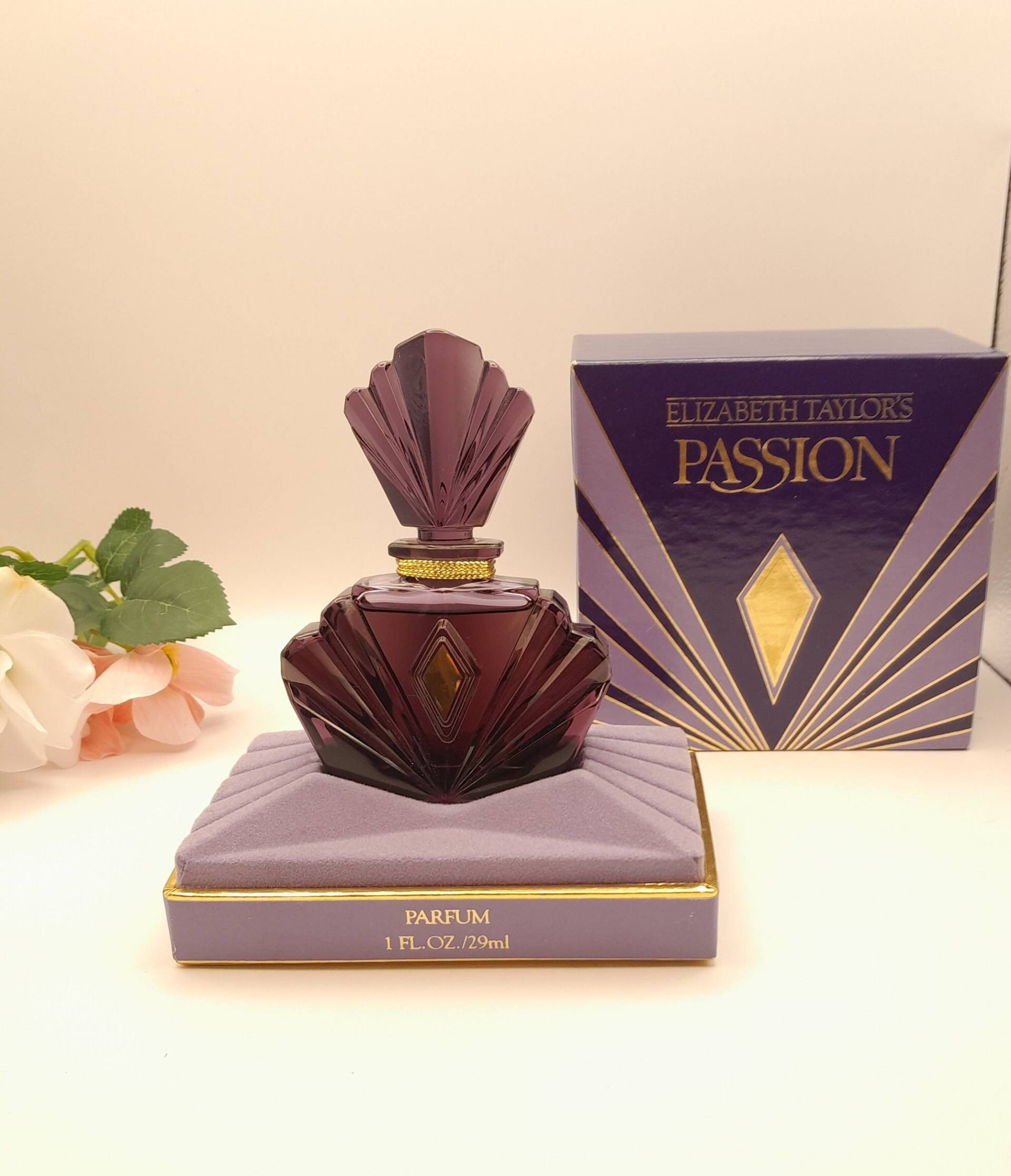 Elisabeth Taylor Passion | 1987 - 29 Ml Parfümextrakt Splash Vintage-Flasche Aus Den 1980Er Jahren Damenparfüm Elisabeth Taylor Passion | 1987 - 29 Ml Parfümextrakt Splash Vintage-Flasche Aus Den 1980Er Jahren Damenparfüm von Etsy - ReginasPerfume