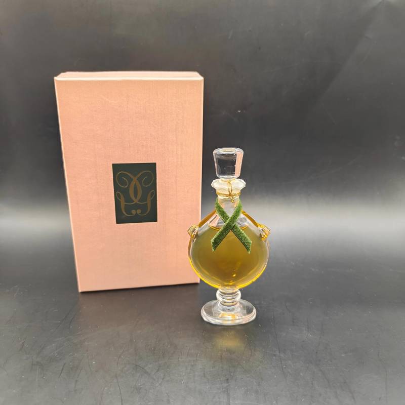 Guerlain Chant D'arômes | 1995 - 15 Ml Extrait De Parfum Splash Versiegelt Vintage 1990Er Jahre Originalverpackung Damenparfüm Guerlain Chant D'arômes | 1995 - 15 Ml Extrait De Parfum Splash Versiegelt Vintage 1990Er Jahre Originalverpackung Damenparfüm von Etsy - ReginasPerfume