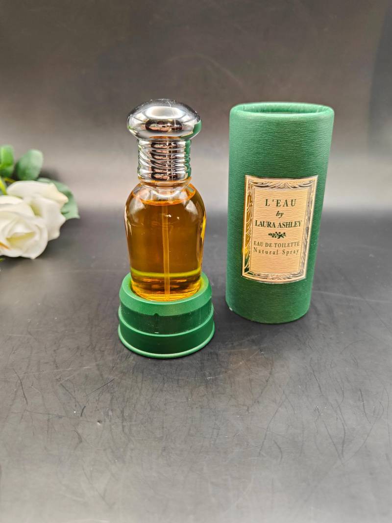 Laura Ashley L'eau | 1995 - 30Ml Eau De Toilette Spray Vintage-Flasche Aus Den 1990Er Jahren Parfüm Für Frauen von Etsy - ReginasPerfume