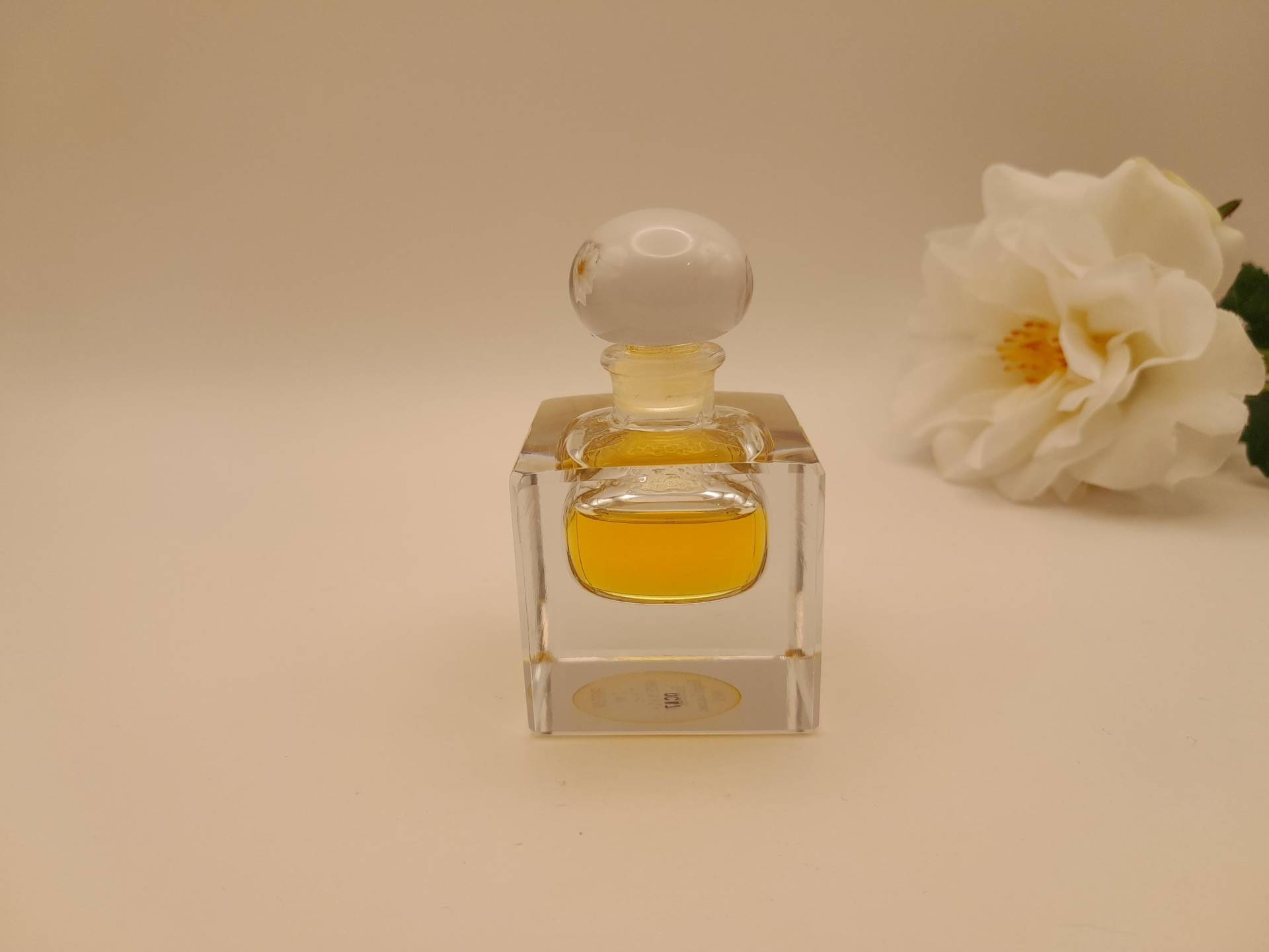 Lauren Von Ralph | 1978 - 7 Ml Extrait De Parfum Splash Vintage 1980Er Kristallflasche Damenparfum Lauren Von Ralph | 1978 - 7 Ml Extrait De Parfum Splash Vintage 1980Er Kristallflasche Damenparfum von Etsy - ReginasPerfume