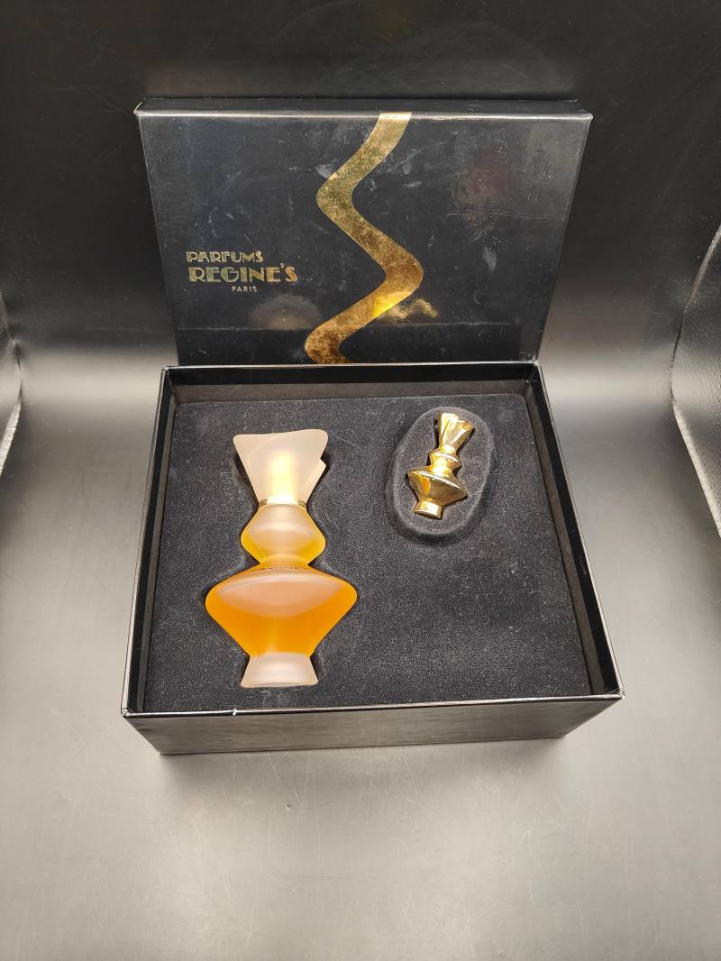 Regine's Von | 1989 - 50 Ml Eau De Toilette Spray Vintage-Flasche Aus Den 1980Er Jahren Originalverpackung Mit Duftbrosche von Etsy - ReginasPerfume