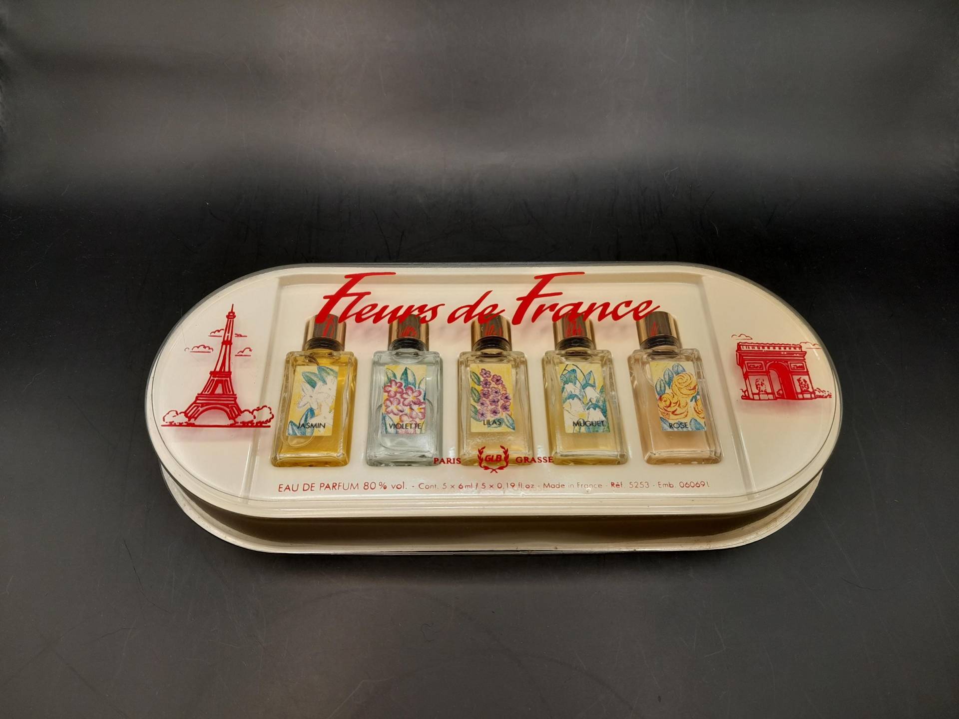 Schachtel Mit 5 Miniaturen - Parfums Aus Grasse Blumen Frankreich X 6 Ml Eau De Parfum Rose/Violett/Flieder/Maiglöckchen/Jasmin Vintage 1980Er von Etsy - ReginasPerfume