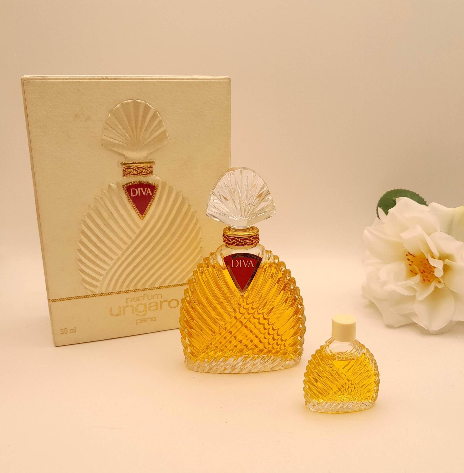 Ungaro Diva | 1982 - 30 Ml Parfümextrakt Splash Vintage 1980Er Damenparfüm Gratis Miniatur von Etsy - ReginasPerfume
