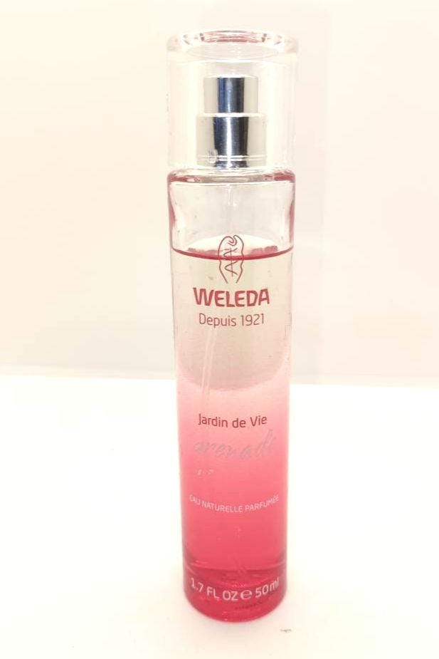 Weleda Jardin De Vie Grenade Eau Naturelle Parfumée 50Ml Spray Very Rare Vintage Parfum Weleda Jardin De Vie Grenade Eau Naturelle Parfumée 50Ml Spray Very Rare Vintage Parfum von Etsy - Residenzler
