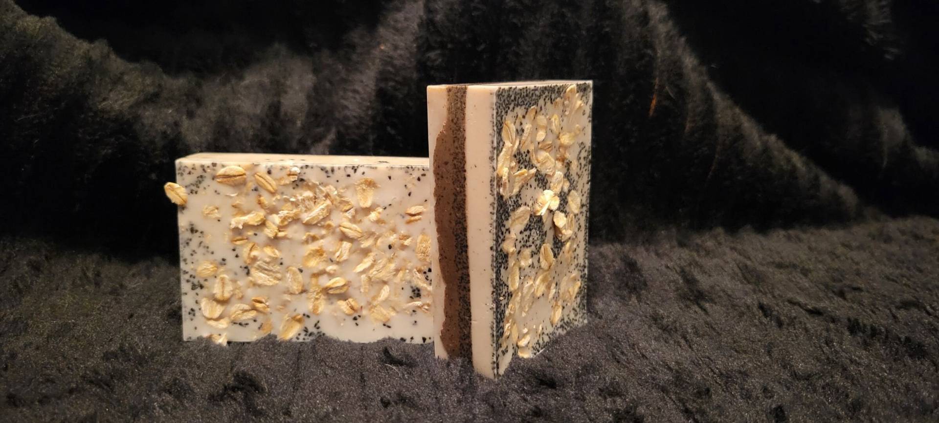 Peeling Oat Seife Peeling Oat Seife von Etsy - RockHardSoapsbyTBG