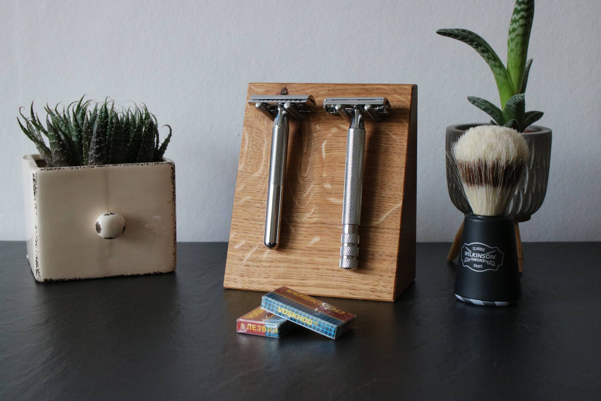 Rasierhobel Ständer Aus Eichenholz Rasierhobel Ständer Aus Eichenholz von Etsy - RolandsHolzwerkstatt