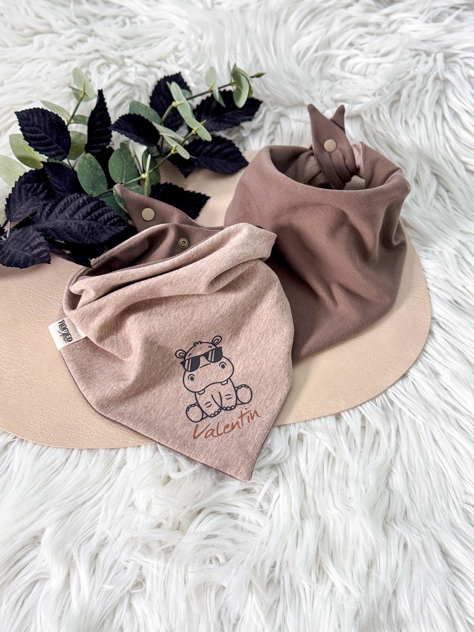Halstuch Set Mit Motivauswahl, Dreieckstuch Für Babys, Namen, Sabberlätzchen, Schnuffeltuch, Wendehalstuch// Romeo & Noir Halstuch Set Mit Motivauswahl, Dreieckstuch Für Babys, Namen, Sabberlätzchen, Schnuffeltuch, Wendehalstuch// Romeo & Noir von Etsy - RomeoandNoir