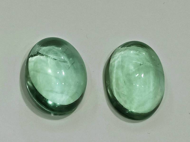 Grün Fluorit 2Pec Viel Waight73.55Carat Siz 17x23 Mm. Ovel Shape.1 Pec Preis 8 Dollar Voll Amazing Green Itam Grün Fluorit 2Pec Viel Waight73.55Carat Siz 17x23 Mm. Ovel Shape.1 Pec Preis 8 Dollar Voll Amazing Green Itam von Etsy - RoyalgemsGoods