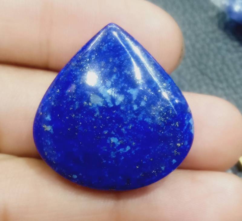 Lapislazuli Birne Form Siz 27x27mm Gewicht 43 Karat Blau Shine Lapis Itam Machen Ist Gut Lapislazuli Birne Form Siz 27x27mm Gewicht 43 Karat Blau Shine Lapis Itam Machen Ist Gut von Etsy - RoyalgemsGoods
