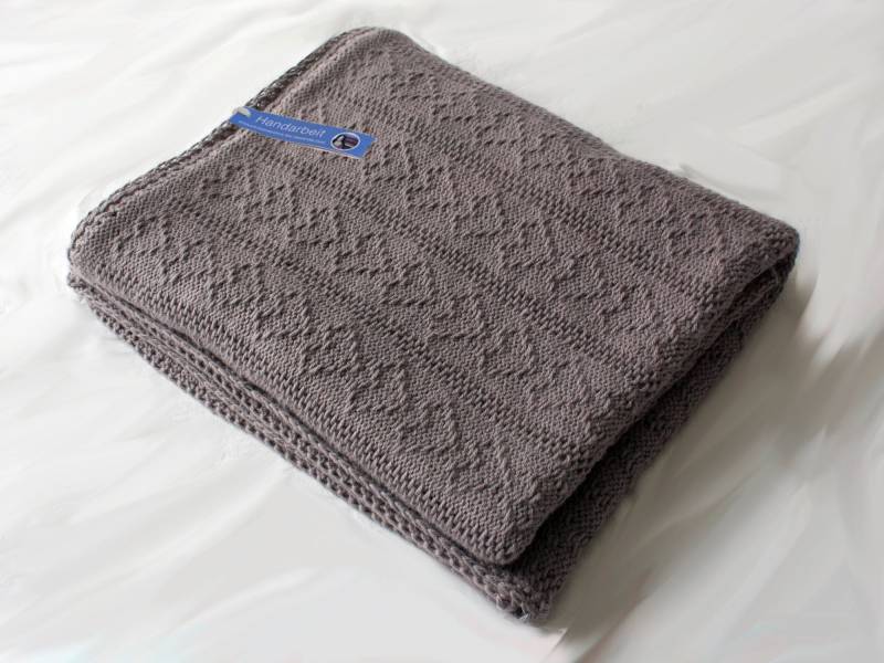 Gestrickte Babydecke/ Kinderwagendecke Aus Baumwolle in Graubraun, Taupe/ Cotton Baby Blanket Knit von Etsy - SNOWWHITEandCOLORS