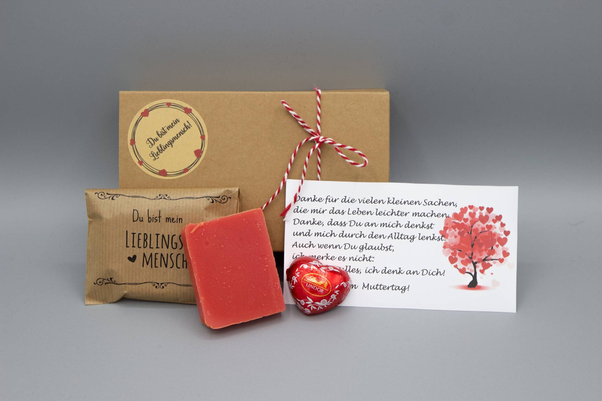 Wohlfühlbox, Aufmerksamkeit Für Wichtige Menschen, Mit Wohlfühlseife Und Schokolade Wohlfühlbox, Aufmerksamkeit Für Wichtige Menschen, Mit Wohlfühlseife Und Schokolade von Etsy - SabrinasGeschenke