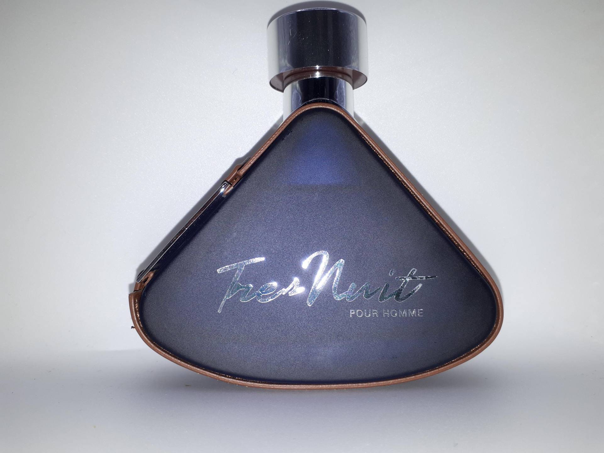 Armaf Tres Nuit Pour Homme Eau De Toilette 100Ml Armaf Tres Nuit Pour Homme Eau De Toilette 100Ml von Etsy - Saidoo00