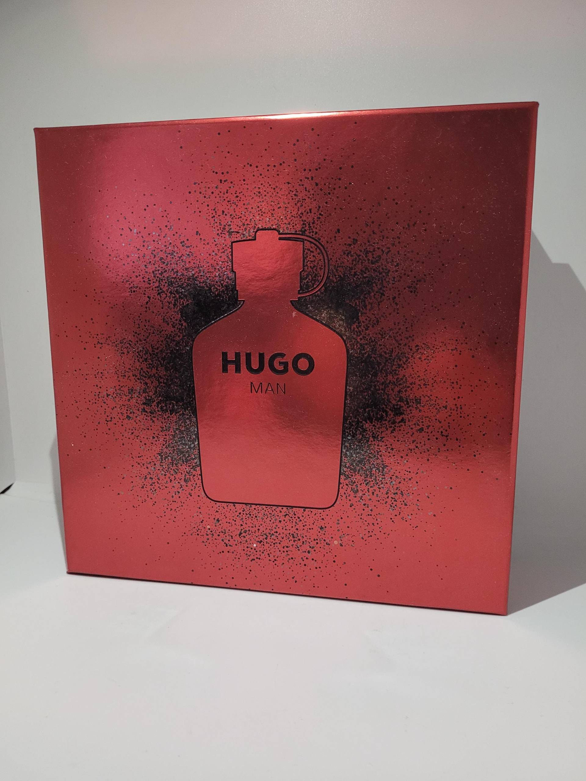 Hugo Man Set 75Ml Eau De Toilette/150Ml Deodorant Spray Hugo Man Set 75Ml Eau De Toilette/150Ml Deodorant Spray von Etsy - Saidoo00