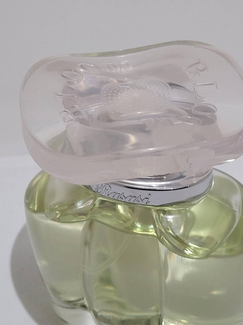 Rasasi Bloom Love Of The Valley Eau De Parfum For Women 85Ml Rasasi Bloom Love Of The Valley Eau De Parfum For Women 85Ml von Etsy - Saidoooo