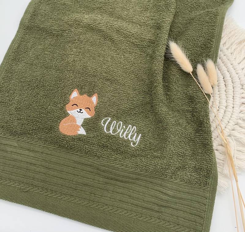 Personalisiertes Handtuch/3 Größen 10 Farben Fuchs 7 Schriften Kita, Kinder, Erwachsene & Zuhause Bestickt Taufe Geschenk Personalisiertes Handtuch/3 Größen 10 Farben Fuchs 7 Schriften Kita, Kinder, Erwachsene & Zuhause Bestickt Taufe Geschenk von Etsy - SanysFadenwerk