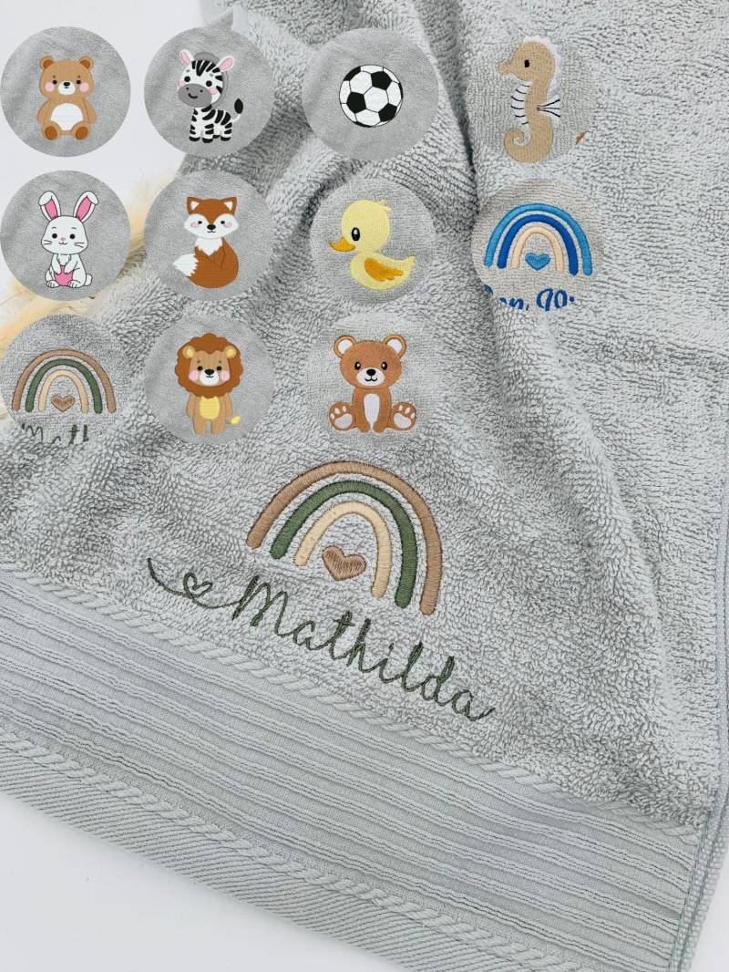 Personalisiertes Handtuch/3 Größen 10 Farben Motive 7 Schriften Kita, Kinder, Erwachsene & Zuhause Bestickt Taufe Geschenk von Etsy - SanysFadenwerk