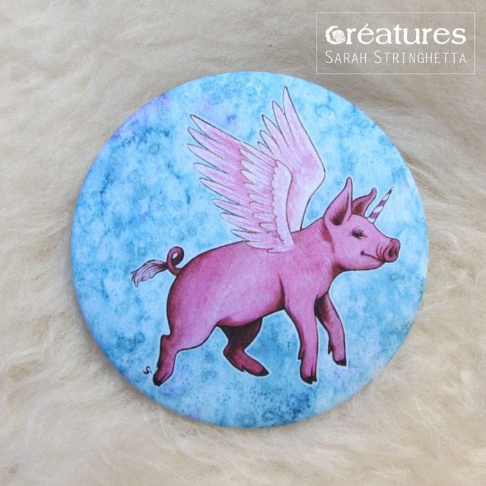 Taschenspiegel Mit Seinem Stofftasche, Das Ein Geflügeltes Einhorn-Schwein Darstellt Taschenspiegel Mit Seinem Stofftasche, Das Ein Geflügeltes Einhorn-Schwein Darstellt von Etsy - SarahStringhetta